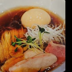 特製黒醤油ラーメン