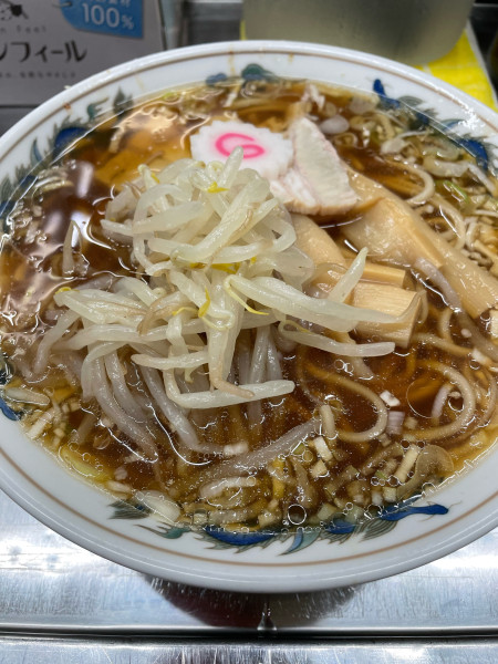 「ラーメン モヤシ」@中華そば みたかの写真