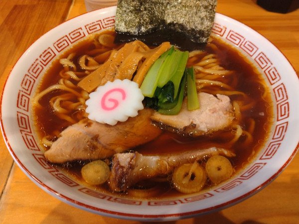 「醤油ラーメン」@柳麺かいとの写真