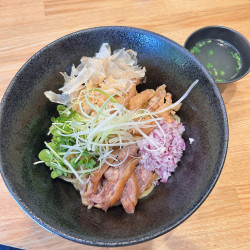 特製親鶏まぜそば(1400円)