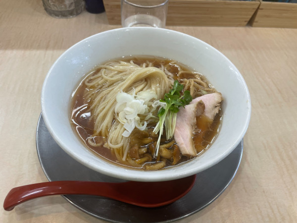 「冷やがけ中華そば」@食堂 七彩の写真