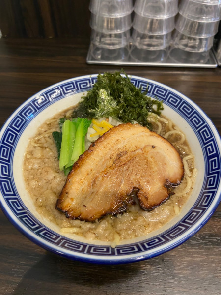 「烏賊背脂煮干中華そば」@錦糸町中華そば さん式の写真