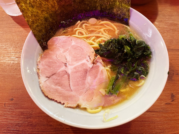 「ラーメン　950円」@六角家1994+の写真
