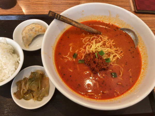 「担々麺（650円）」@玉仙楼 2号店の写真