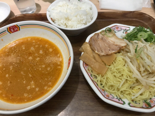 「特製スープつけ麺　ランチ（698円）」@餃子の王将 ジョイ・ナーホ練馬高野台駅前店の写真