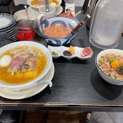 全部入り軍鶏そは