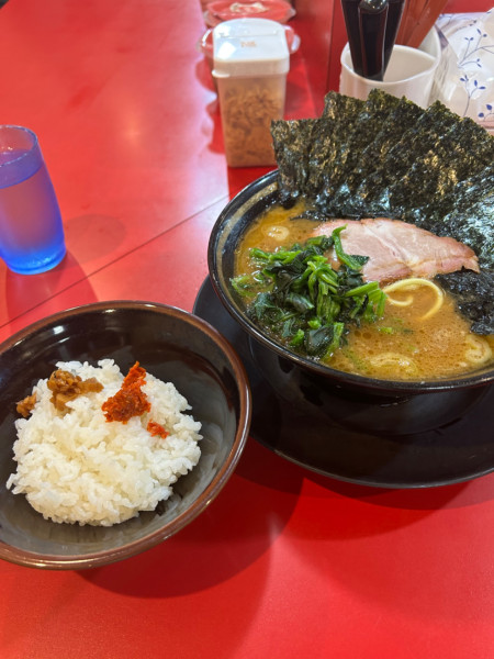 「並　海苔　半ライス」@家系ラーメン とらきち家の写真