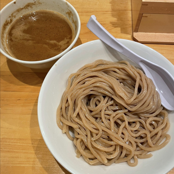 「にぼとんつけ麺 220ｇ（具無し）1,100円」@麺処 諭吉 大門店の写真