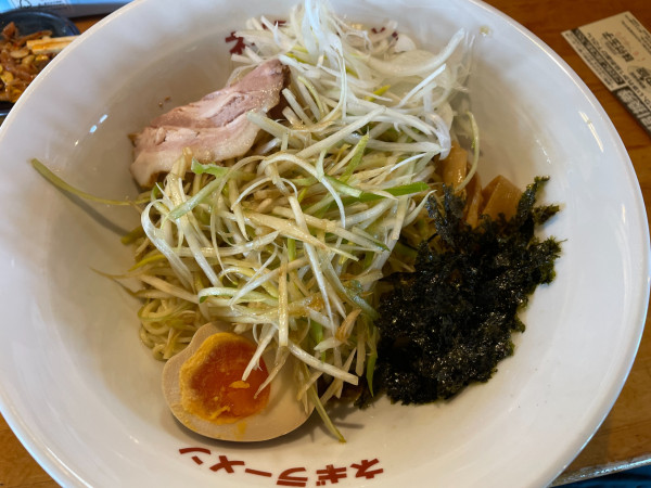 「期間限定・ネギ油そば：890円」@ラーメンショップ椿 二本松店の写真