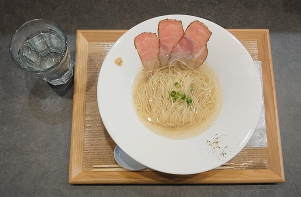 「クリアラーメン」@麺屋ちさとの写真