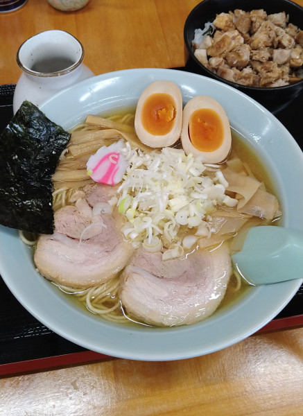 「手打ち中華そば(細麺変更)+味玉､ライス」@中華そば 香十の写真