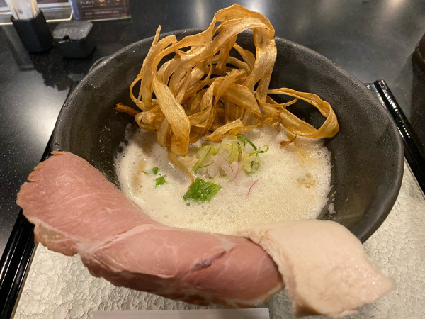 「鶏soba並」@鶏soba座銀 神楽坂東京本店の写真