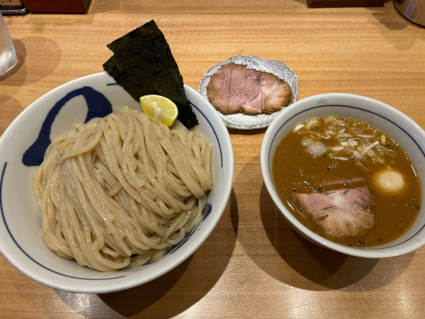 「特製濃厚つけ麺（大盛り）」@つじ田 秋葉原店の写真