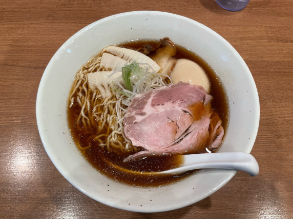 「高山らーめん並 煮卵トッピング」@高山らーめん さんまちの写真