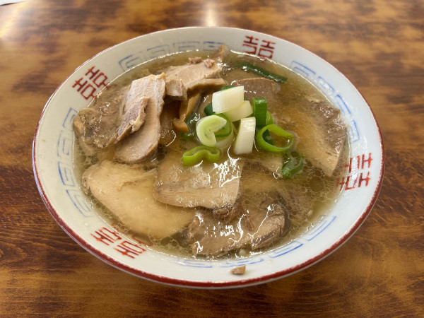 「ちゃーしゅーめん(普通油多め) 950円」@喜多方ラーメン 伊藤の写真