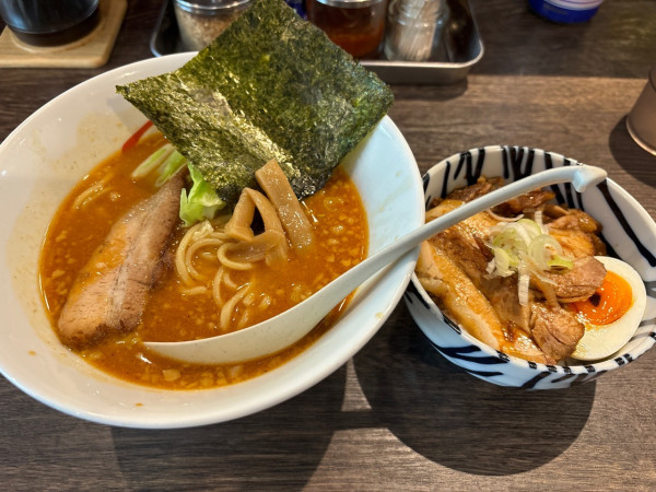 「味噌ラーメン　チャーシュー丼」@ななほしの写真