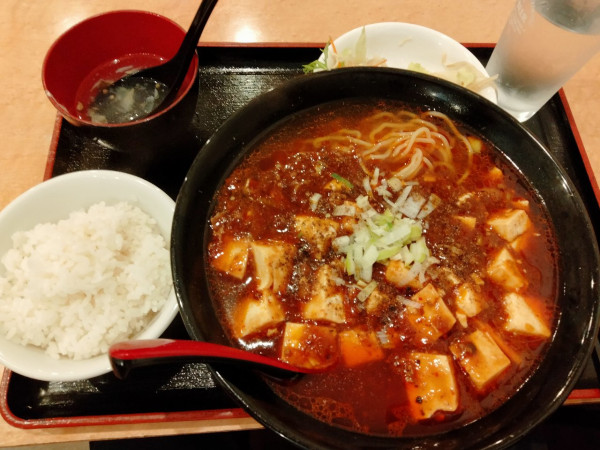 「麻婆麺セット」@平和飯店の写真