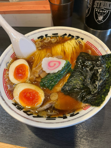 「ストレート味玉」@ストライク軒の写真