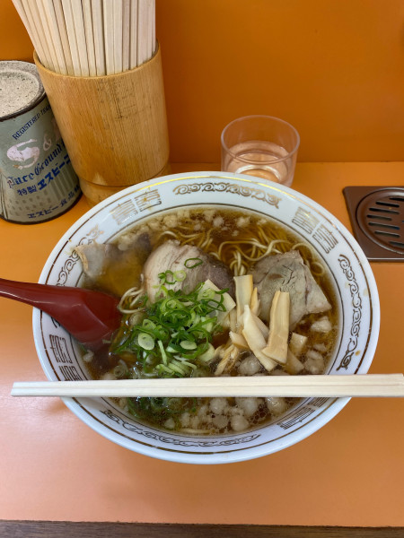 「中華そば大盛」@十八番 本店の写真