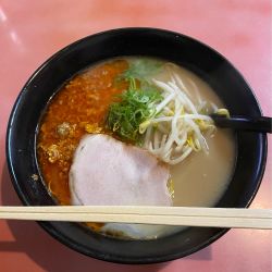 とんこつ赤ラーメン