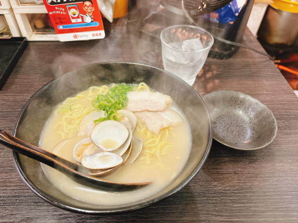 「はまぐりラーメン」@二代目はまぐりラーメン しえるの写真