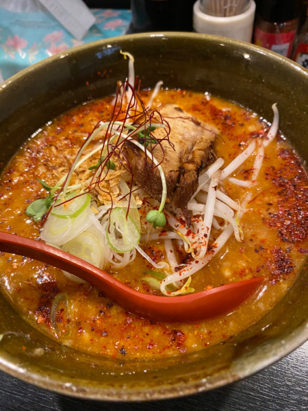 「濃厚辛味噌ラーメン」@濃厚味噌らーめん ぶるんちょの写真