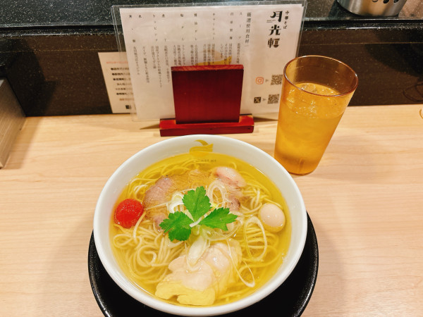 「中華そば塩＋和え玉」@中華そば 月光軒の写真