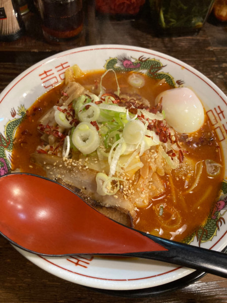 「スタミナみそラーメン¥980、辛味¥30」@豚吉 本店の写真