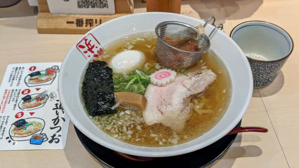 「Aセット（1,500円）」@巻き鮨 中華そば 浜八 横浜ランドマークタワー店の写真