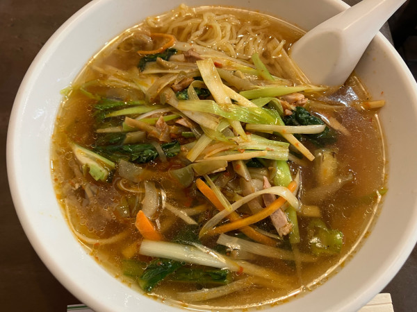 「辛いザーサイソバ　880円」@林華苑の写真