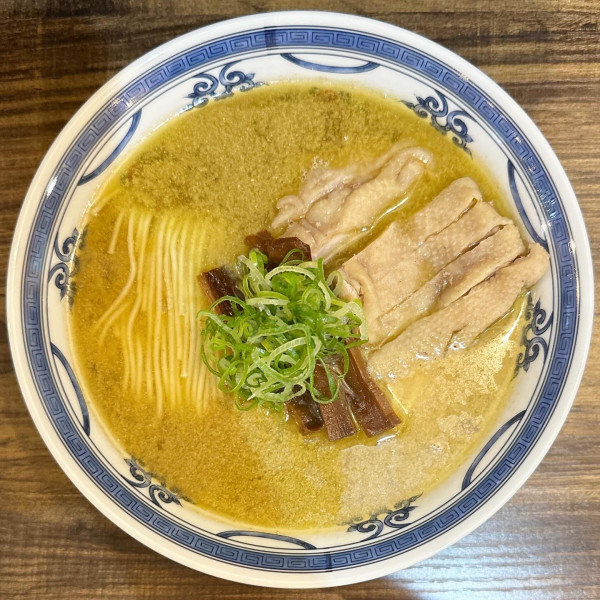 「鶏煮干しラーメン」@むかんの写真