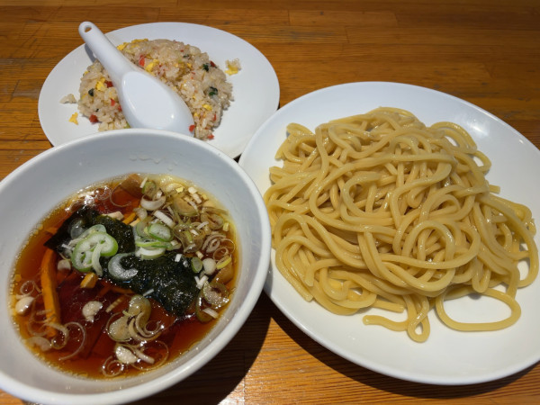 「ランチセット」@つけそばのさんぷく 昭和店の写真