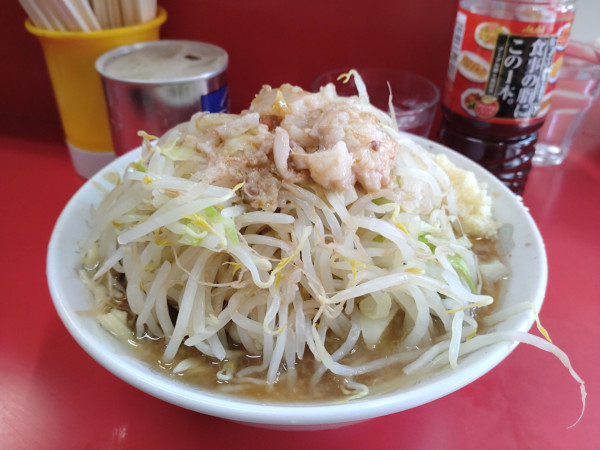 「豚ラーメン　アブラ　ニンニク」@ラーメン二郎 三田本店の写真