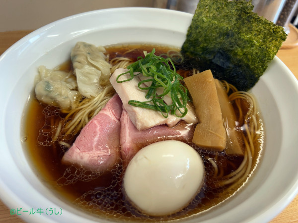 「特製醤油らぁ麺(1200円)、チャーシュー丼(350円)」@らぁ麺NOBU 川越店の写真