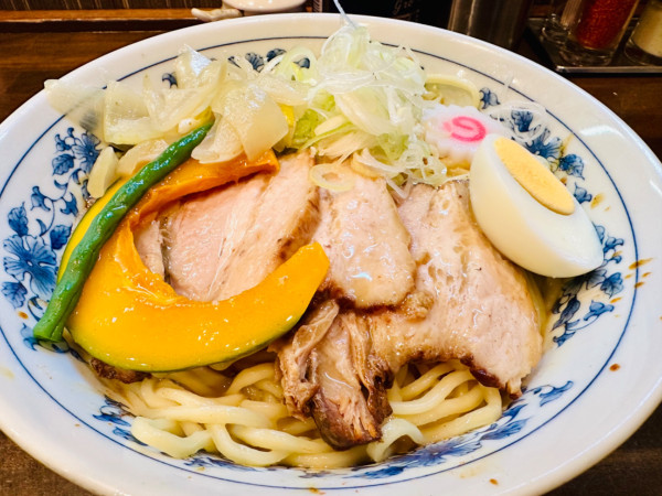 「【限定】汁なしカレー【1100円】」@東池袋大勝軒 八王子店の写真