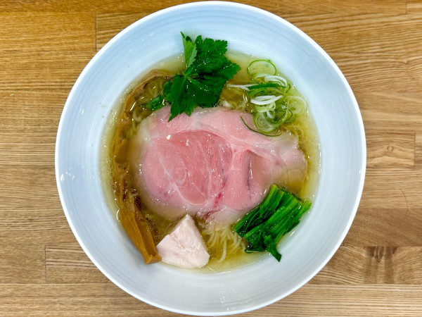 「★サフランの塩そば🍜¥950」@中華そば きなりの写真