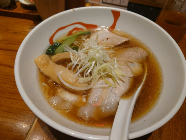 「青龍ラーメン」@らーめん おちゃらん屋 ヨドバシカメラ店の写真