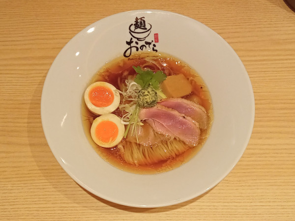 「特製ラーメン」@麺 銀座おのでら 本店の写真