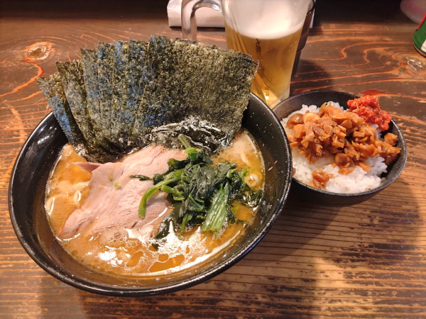 「ラーメン¥850+のり¥100+ライス¥150+生ビール」@家系ラーメン クックらの写真