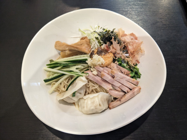 「冷やしマウント 1100円」@麺＆cafe Coi.Coi.の写真