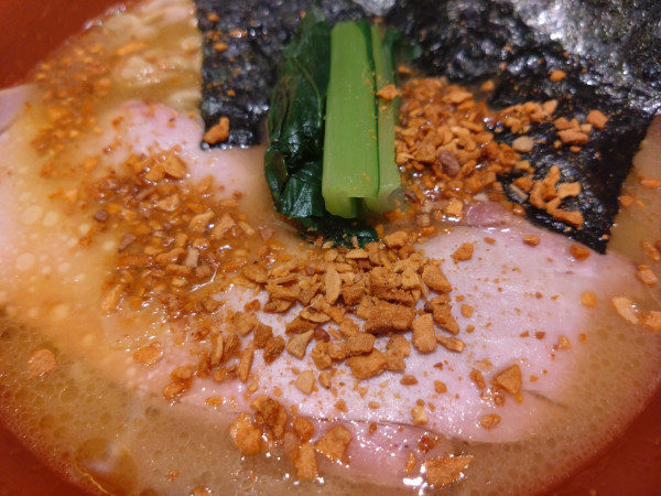 「ガーリックめん」@家系ラーメン 革新家 TOKYOの写真