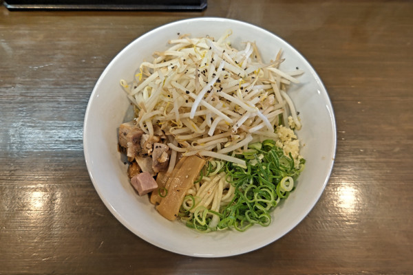 「塩まぜそば」@英の写真