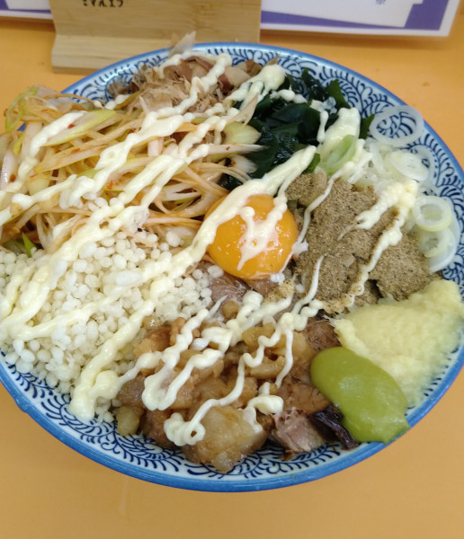 「冷やしたぬき+火ねぎ」@NEW Akkeyラーメンの写真