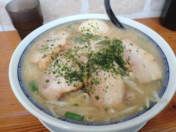 「味噌チャーシュー麺700円」@ラーメンまるよしの写真