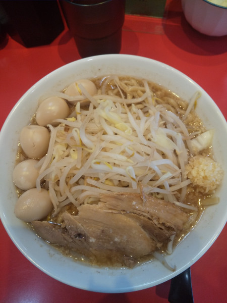 「ラーメン（うずら付き）」@麺屋あっ晴れ 堀田店の写真