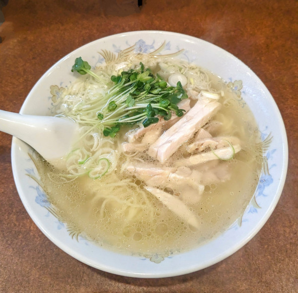 「トリソバ  950円」@鶏舎の写真