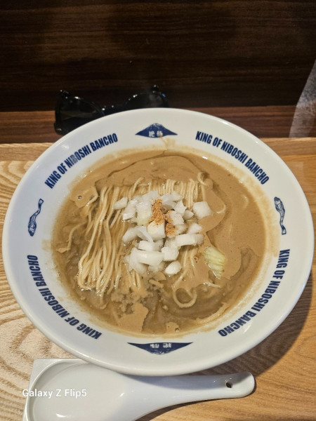 「ブリブリモジャニボプレッソ(鹿児島ブリカマ/伊吹いりこ×境港モジ」@NIBOSHIMANIAの写真