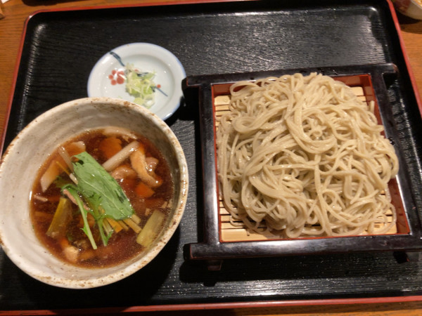 「肉汁せいろそば　1050円」@吾作屋の写真