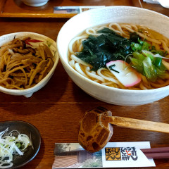 ひこばえの画像