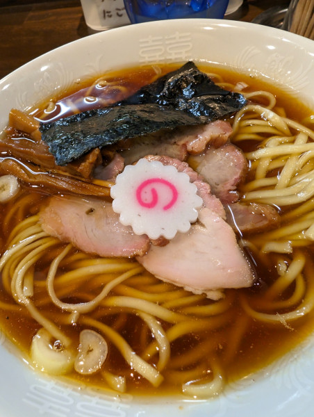 「東京醤油ラーメン」@自家製麺 うるちの写真